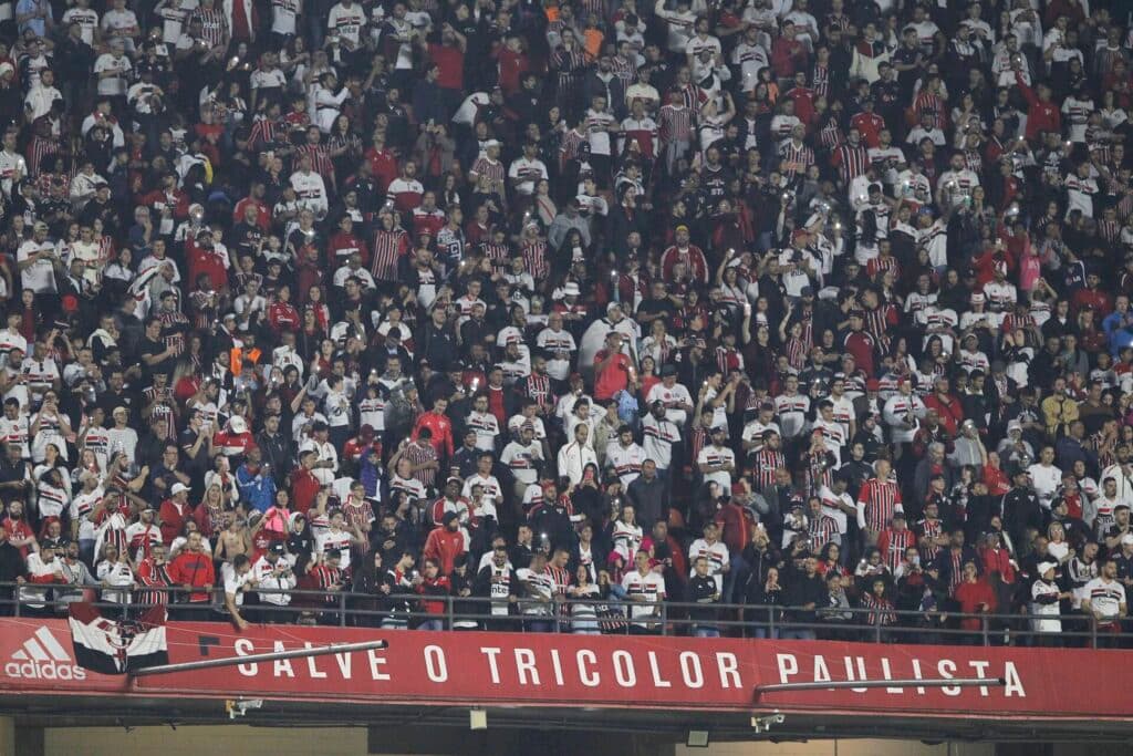 Polícia investiga ligação de facção criminosa com São Paulo e outros times