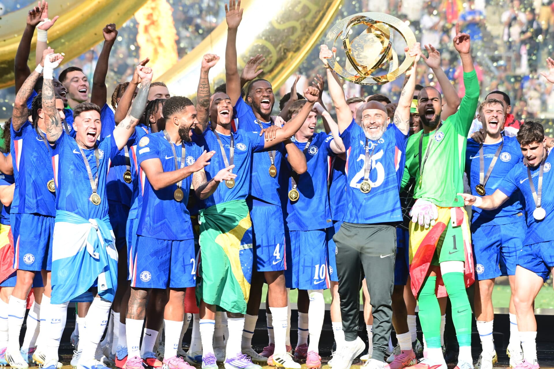Chelsea levanta a taça do Mundial de Clubes - Alexandre Battibugli/PLACAR