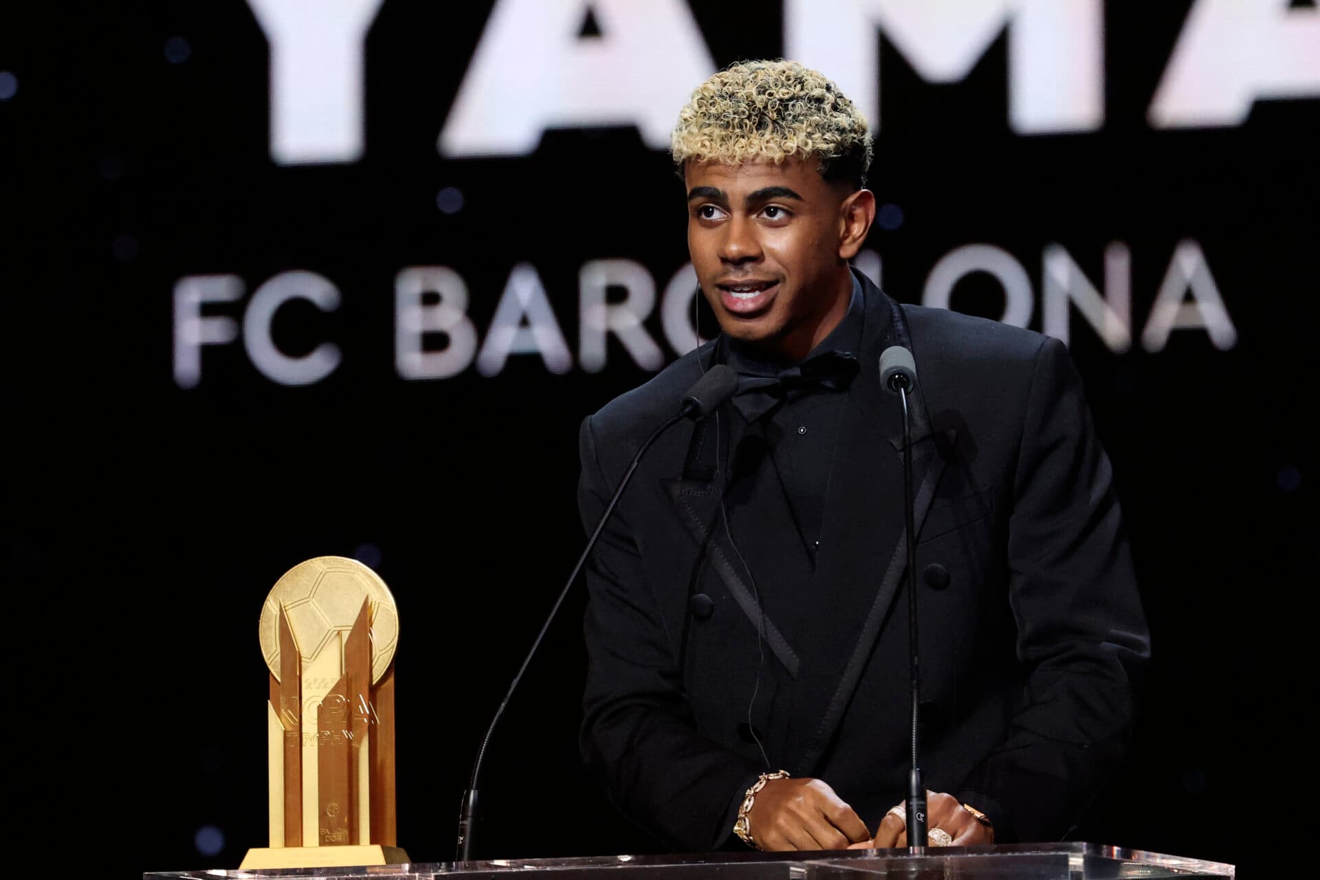 Bola de Ouro 2025: confira todos os vencedores da premiação da France Football