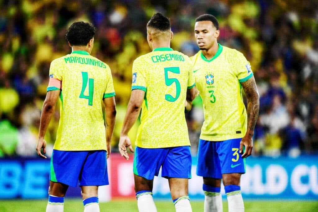 Brasil tem linha defensiva sólida contra o Chile - Alexandre Battibugli/PLACAR