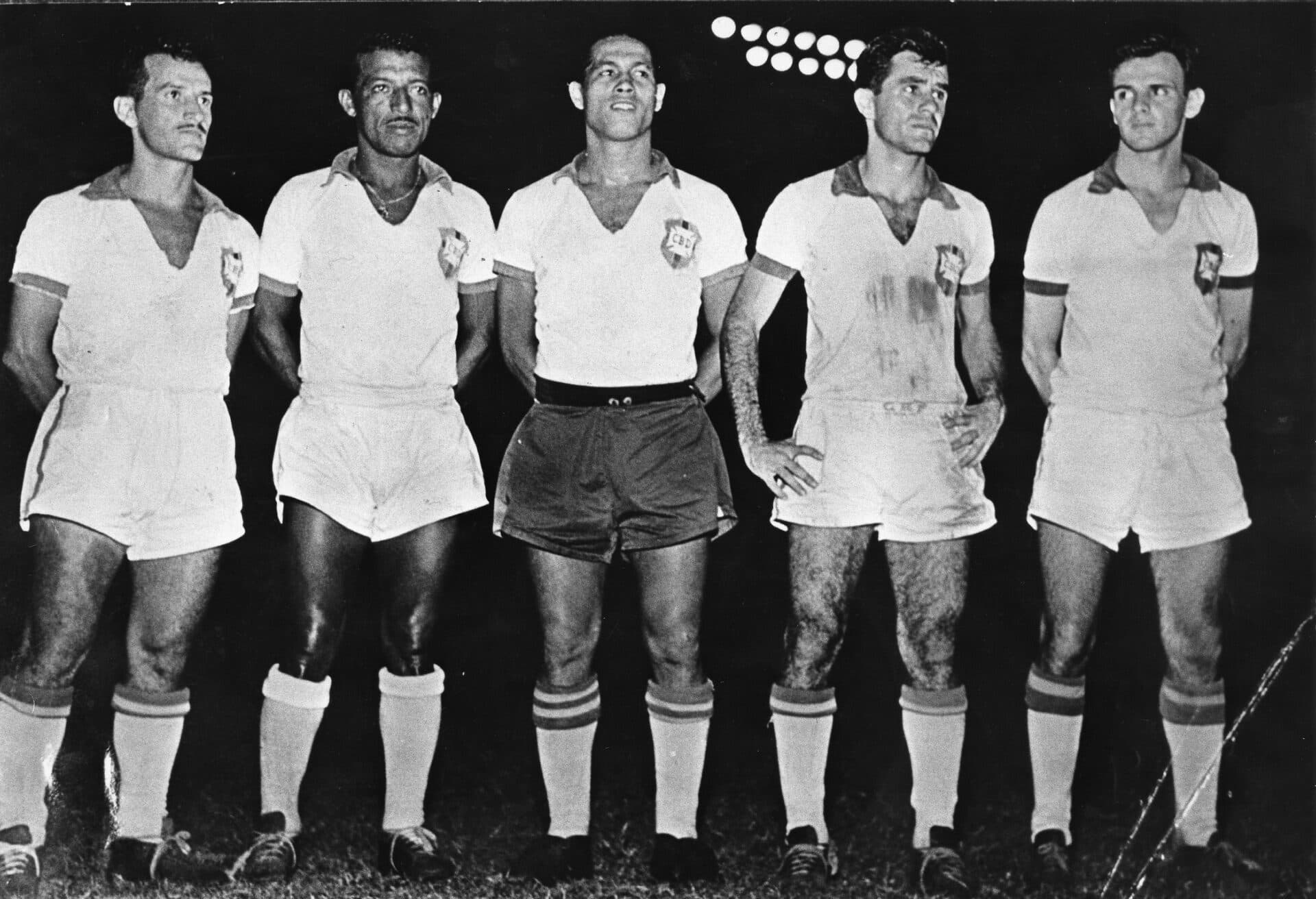 Pela seleção, como jogador, ao lado de Claudio, Zizinho, Zezinho e Pepe - Ignacio Ferreira