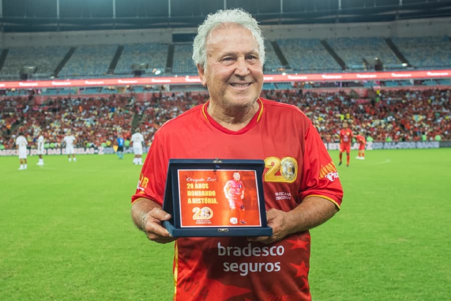 Zico é o rosto do tradicional evento beneficente que ocorre no fim do ano - Divulgação JDE