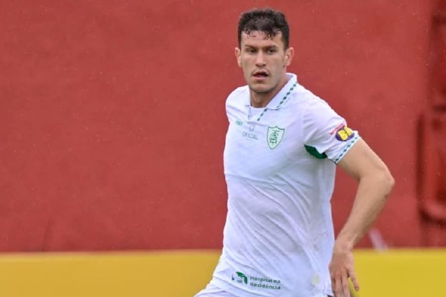 América-MG busca empate nos acréscimos e frustra Itabirito