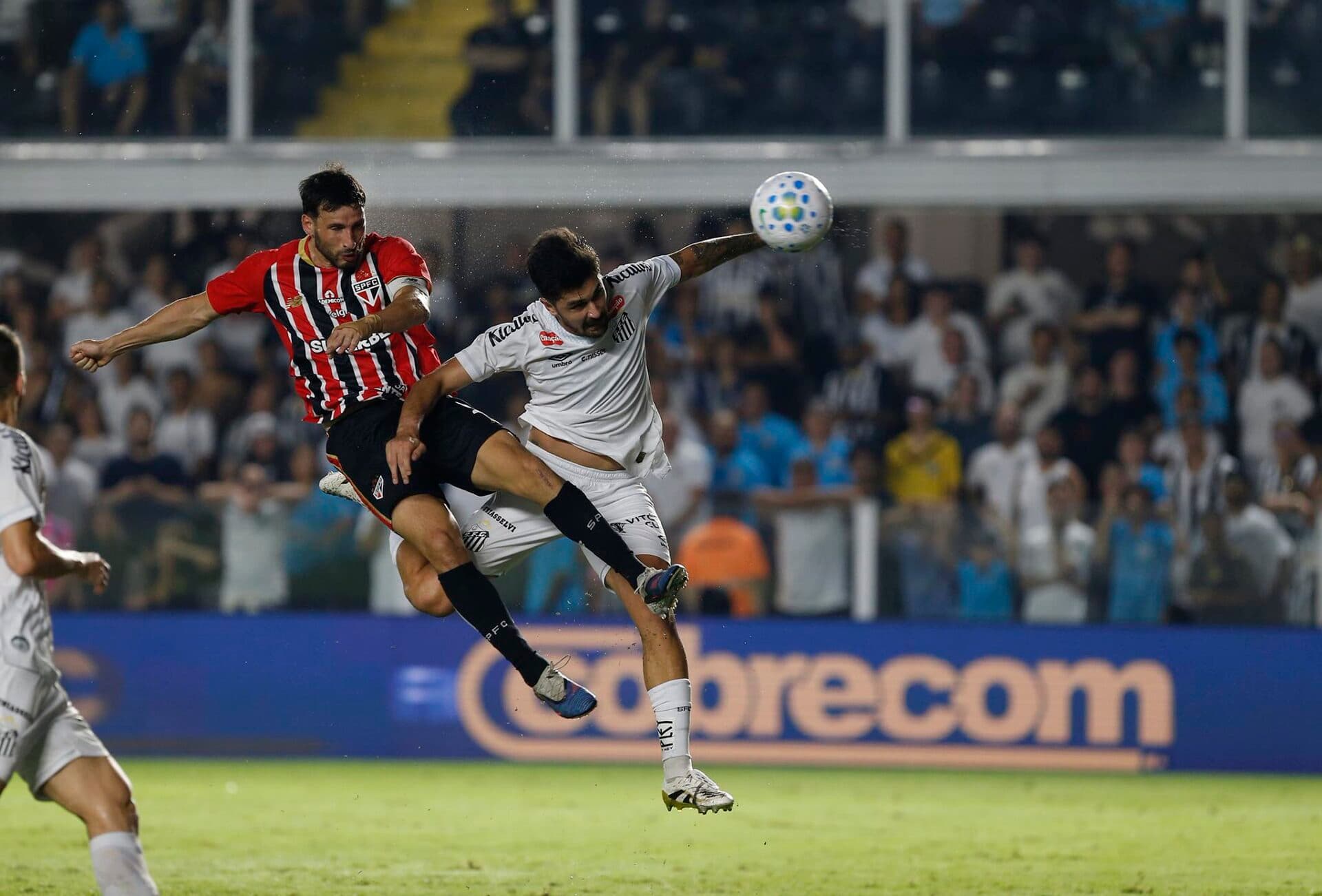 Calleri garante empate do São Paulo contra o Santos na Vila