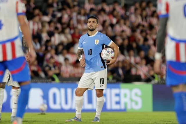 Arrascaeta desfalca Uruguai na estreia da Copa do Mundo
