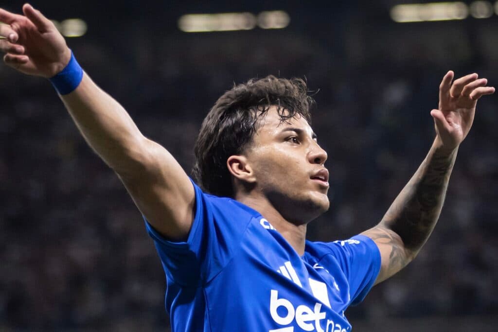 Kaio Jorge treina e reforça o Cruzeiro na estreia de Artur Jorge