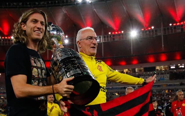 Títulos e números de todos os treinadores demitidos pelo Flamengo pós Jorge Jesus