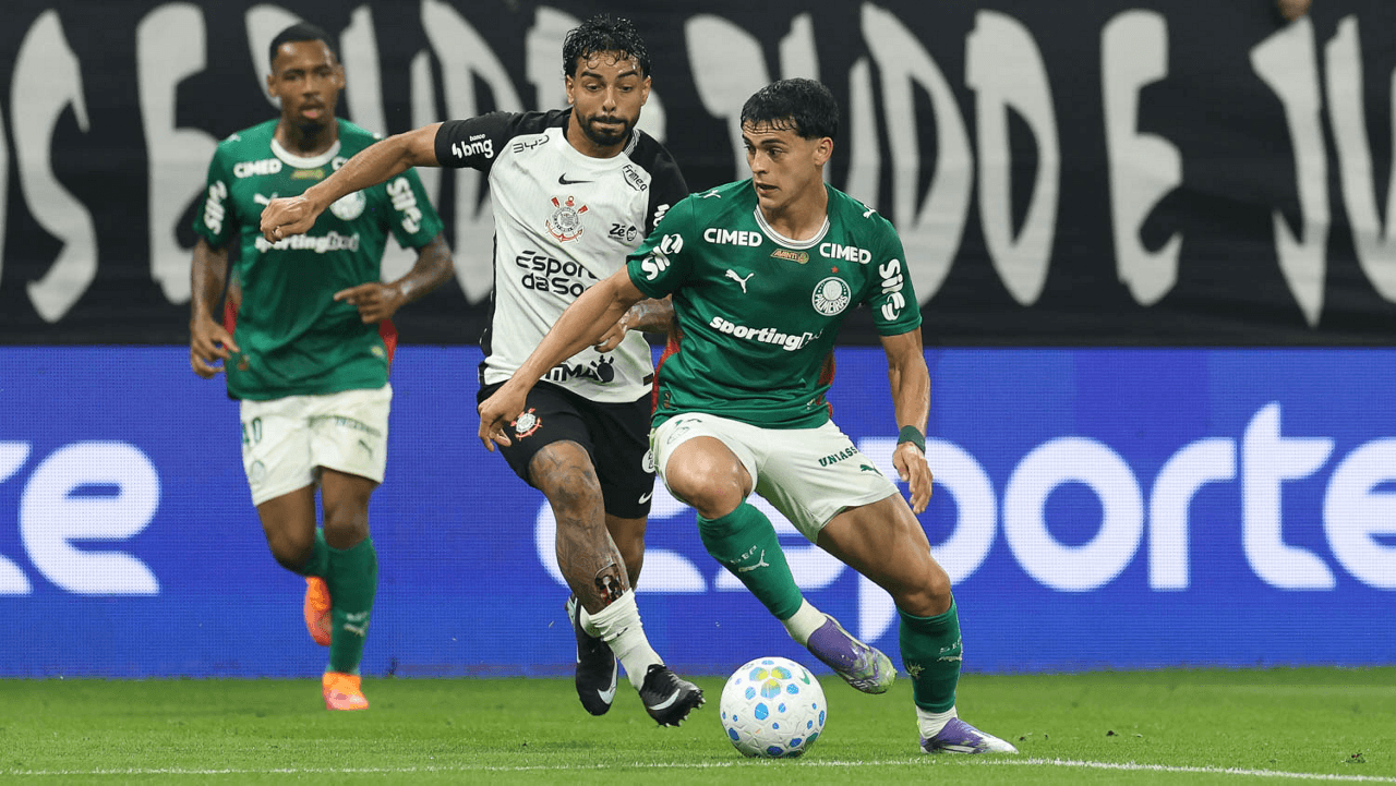 Com dois a menos, Corinthians segura Palmeiras e Dérbi termina empatado