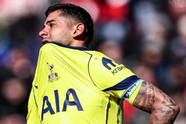 De Zerbi defende Romero após viagem à Argentina; confira