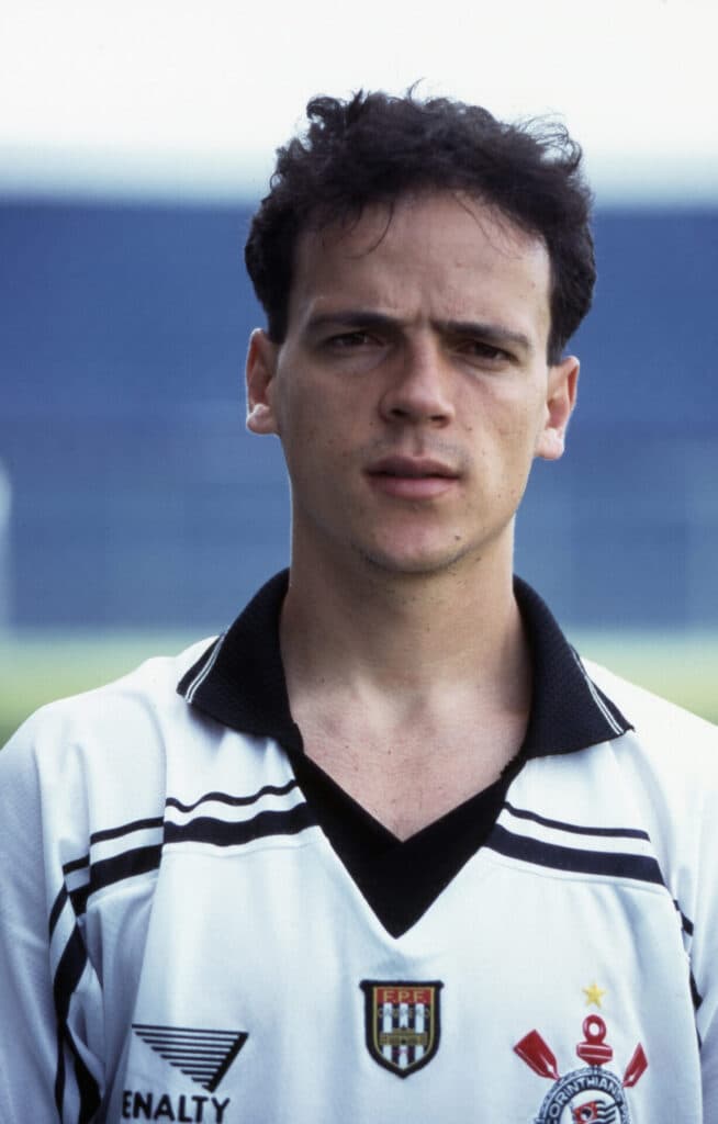 Fernando Diniz durante a passagem pelo Corintians, em 1997 - Edurdo Monteiro/PLACAR