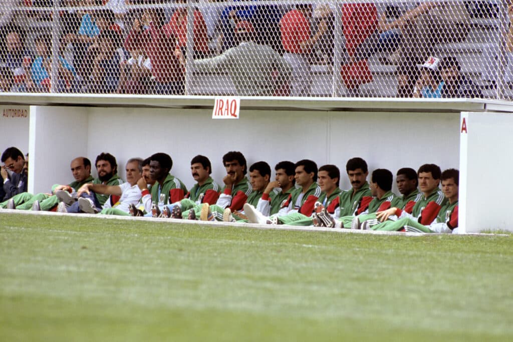 Seleção do Iraque, dirigida por Evaristo de Macedo, na Copa do Mundo de 1986 - Peter Robinson - PA Images via Getty Images)