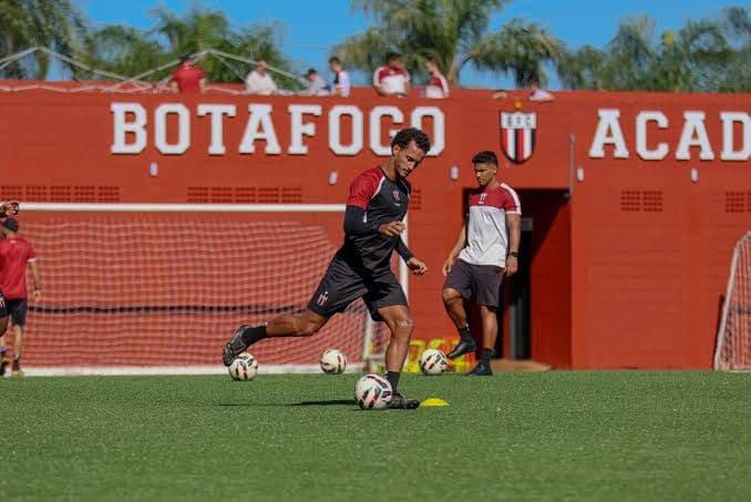 Com duas vitórias em dois jogos, equipe de Ribeirão Preto lidera a competição - Botafogo-SP/Divulgação