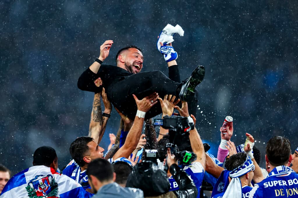 Como técnico do Porto deu volta por cima e se tornou sensação