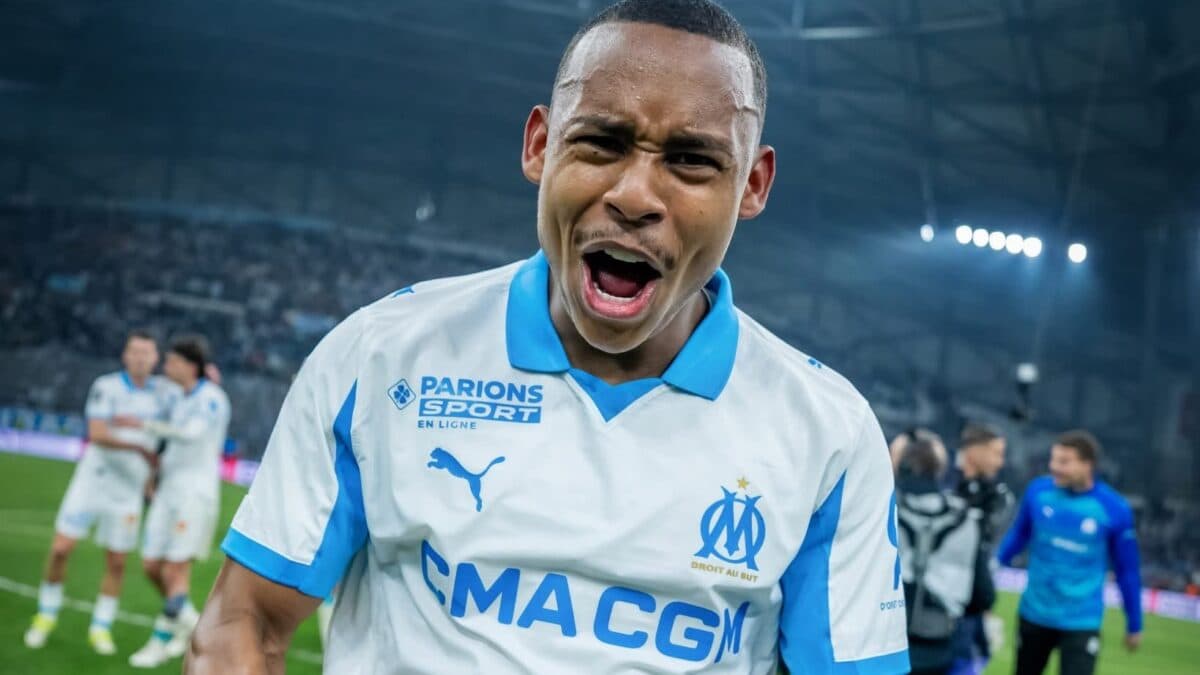 Brasileiro aceita reduzir salário para ajudar o Olympique de Marseille