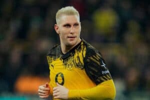 Niklas Süle, do Borussia, anuncia aposentadoria aos 30 anos