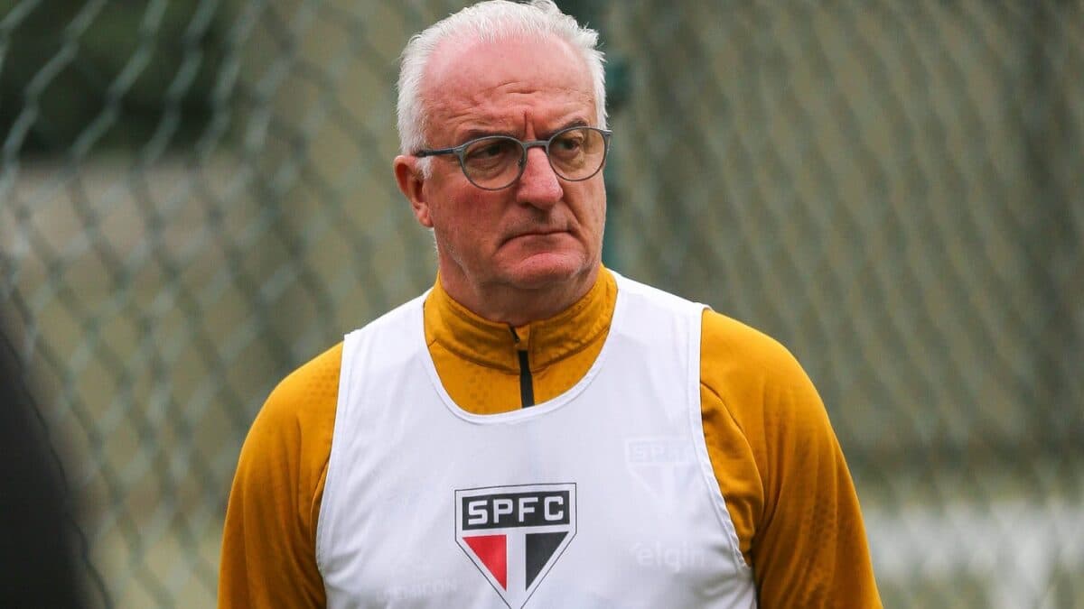 Dorival analisa eliminação do São Paulo: ‘Irreconhecível’