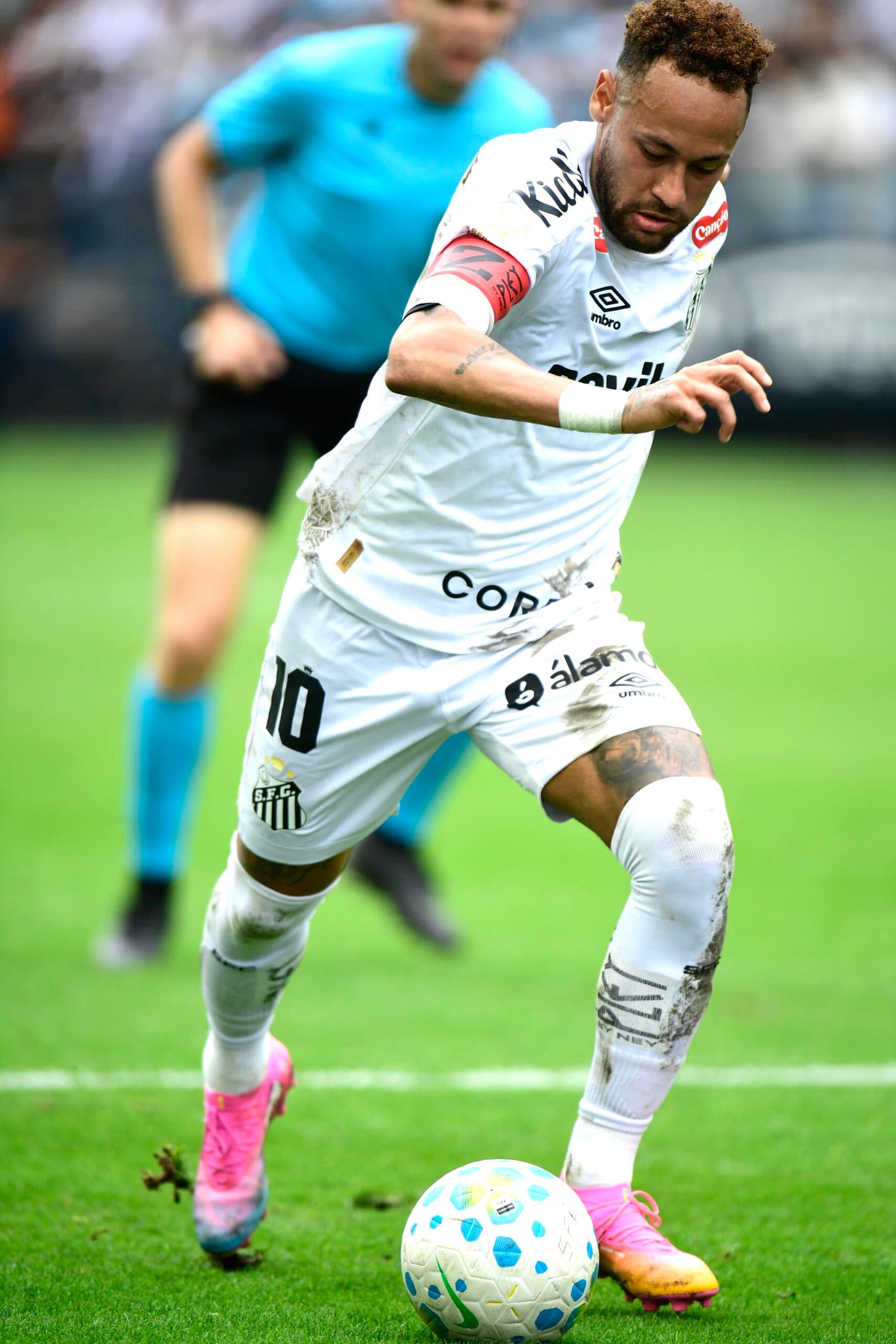 Postura de Neymar no Santos gera debate quente no Debate PLACAR