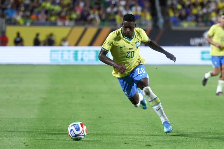 Luiz Henrique refuta status de ’12º jogador’ na seleção: ‘Quero ser titular’