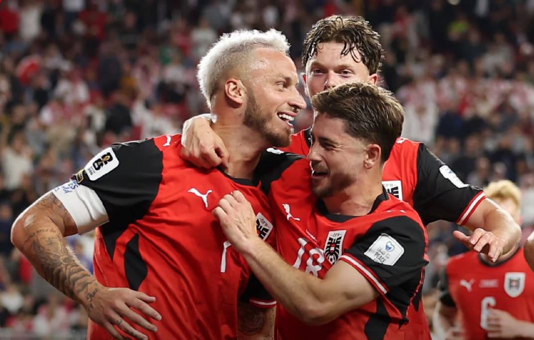 Áustria supera susto da Jordânia e vence na volta ao Mundial