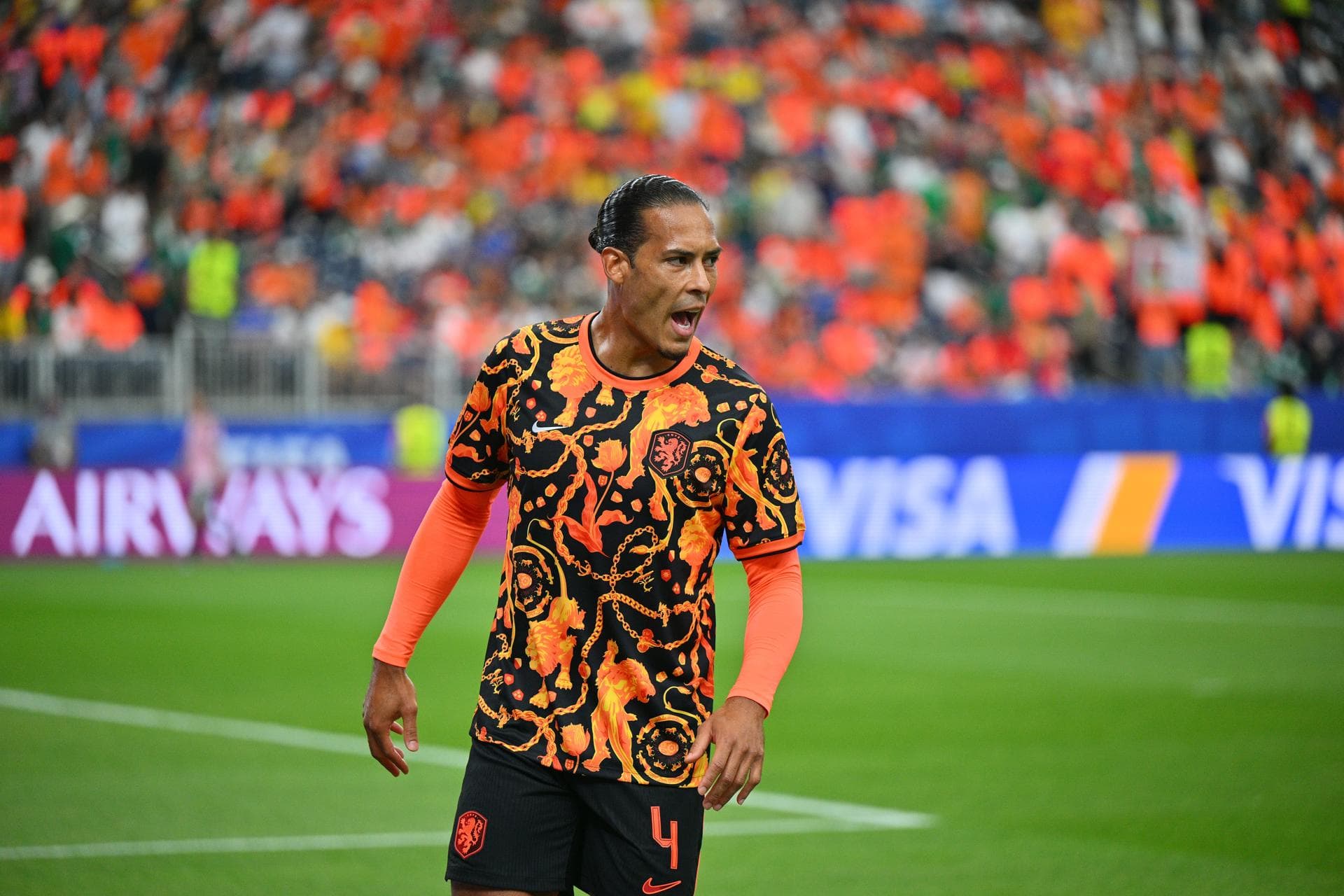 Van Dijk se diz impressionado com Argentina: ‘Fez parecer muito fácil’