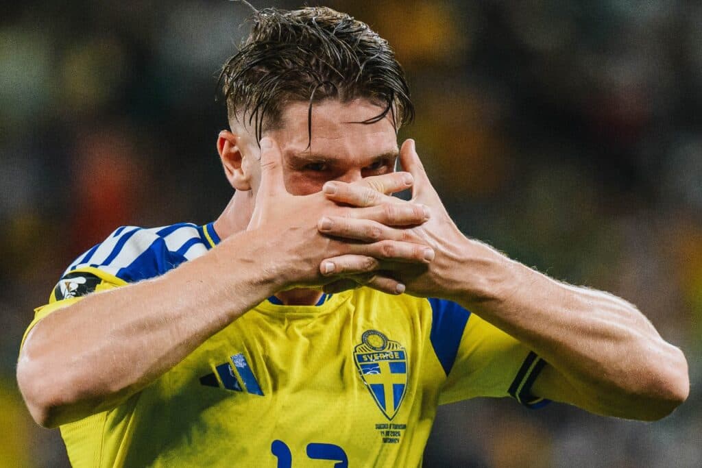 Gyökeres marcou o terceiro gol sueco contra a Tunísia
