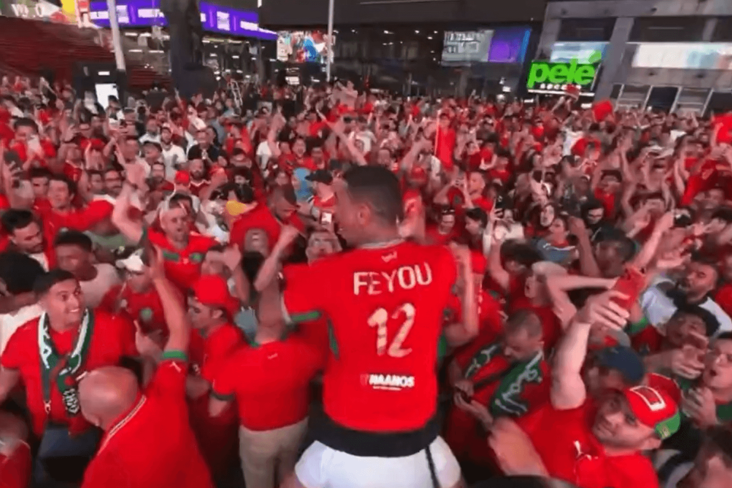Torcida marroquina concentrada na Times Square