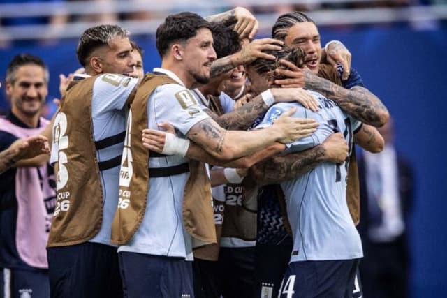 Se empatar com Espanha, Uruguai se classifica? As contas da Celeste
