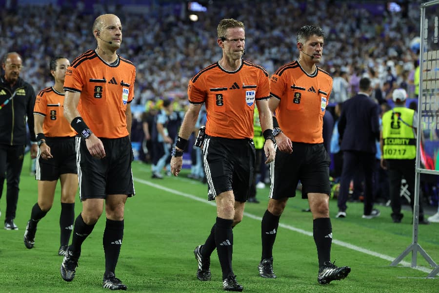 Partida entre França e Marrocos terá novidade no VAR, diz jornal
