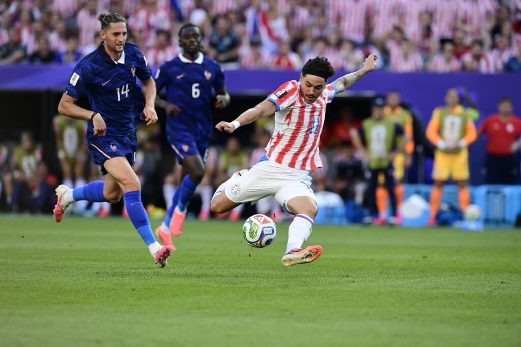 França x Paraguai pelas oitavas de final da Copa do Mundo em Nova Jersey (Alexandre Battibugli/PLACAR)