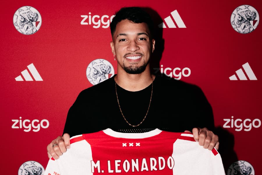 Ajax anuncia a contratação de Marcos Leonardo; veja detalhes