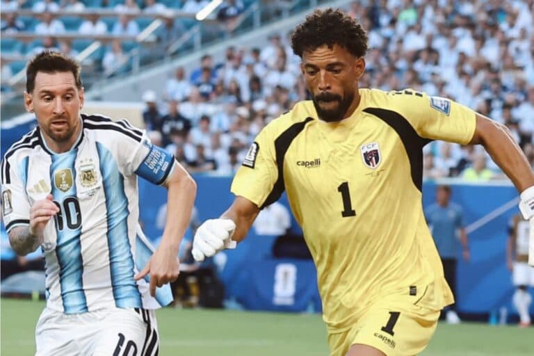 Sensação da Copa, Vozinha recebe proposta de contratação do Colo Colo
