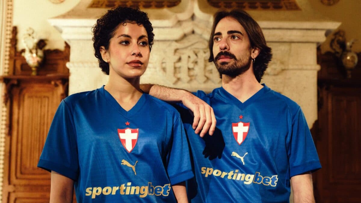 Jogadores do Palmeiras revelam impressões sobre uniforme azul