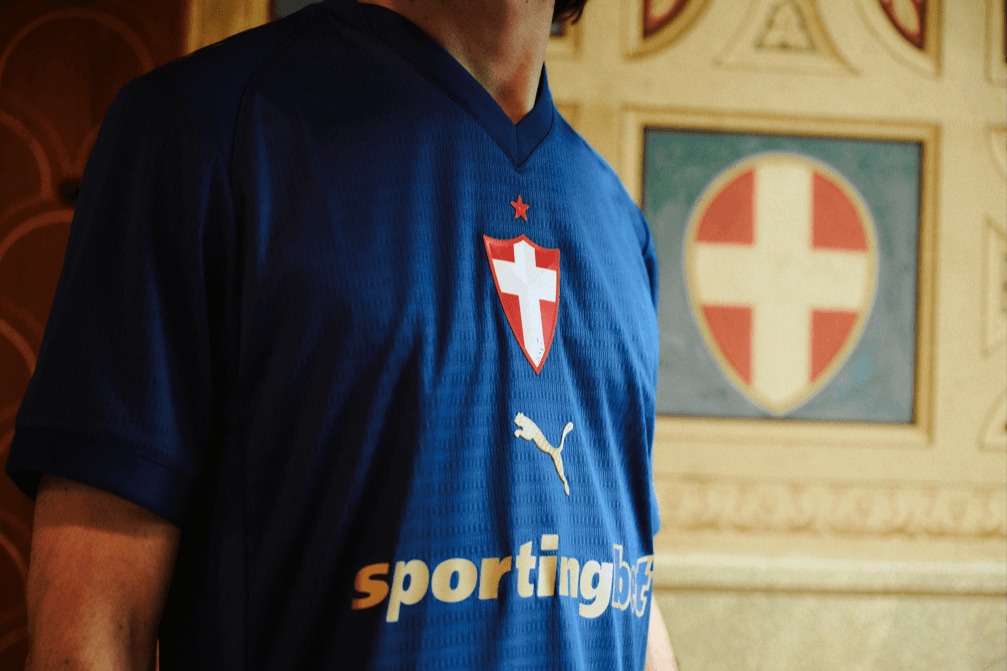 Palmeiras lança camisa III azul em homenagem à Itália