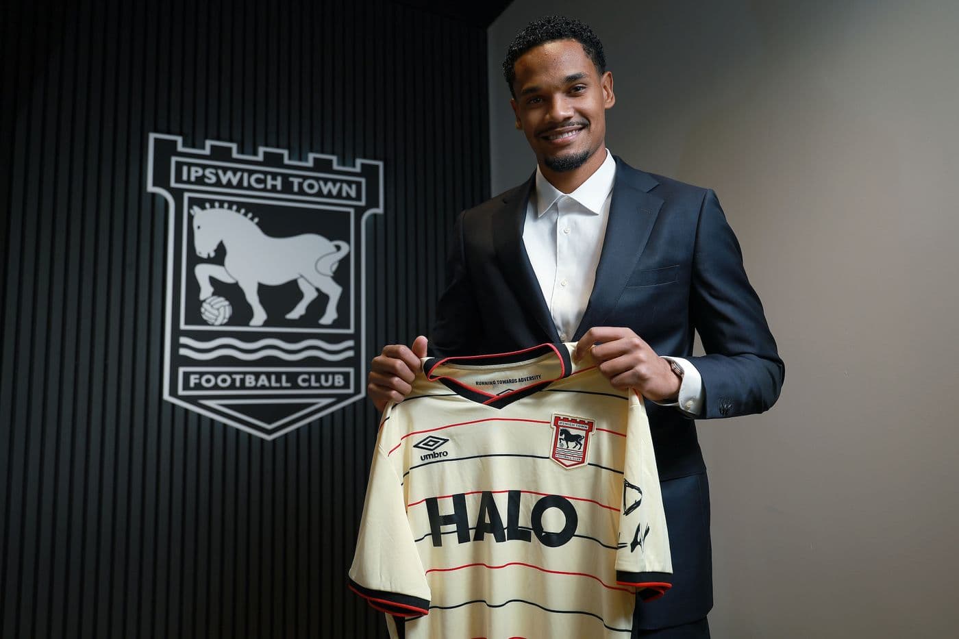 Quem é Emersonn, novo atacante brasileiro da Premier League
