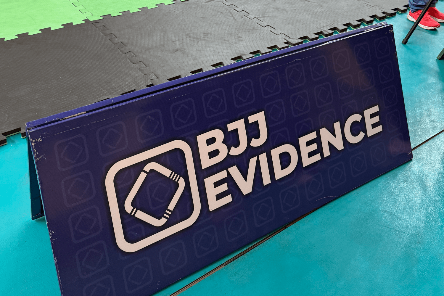 Pioneirismo que vai além: BJJ Evidence, marca que une ciência e Jiu-Jitsu, inova com camarote em competição no Goiás