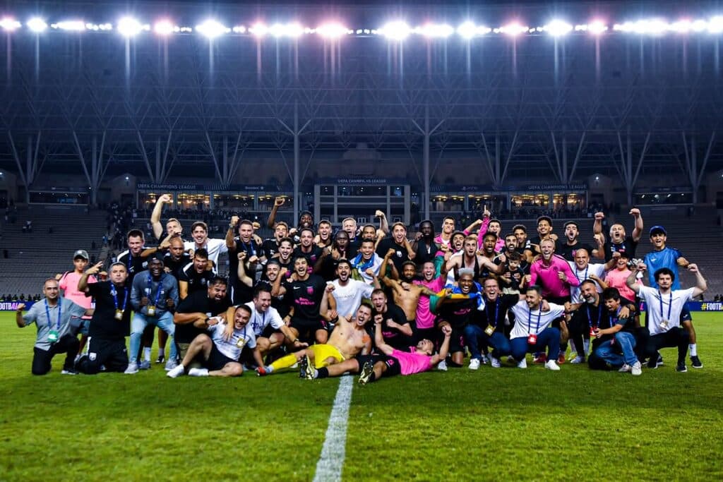 Sabah, estreante da Champions, tem brasileiro, ascensão rápida e contradição política