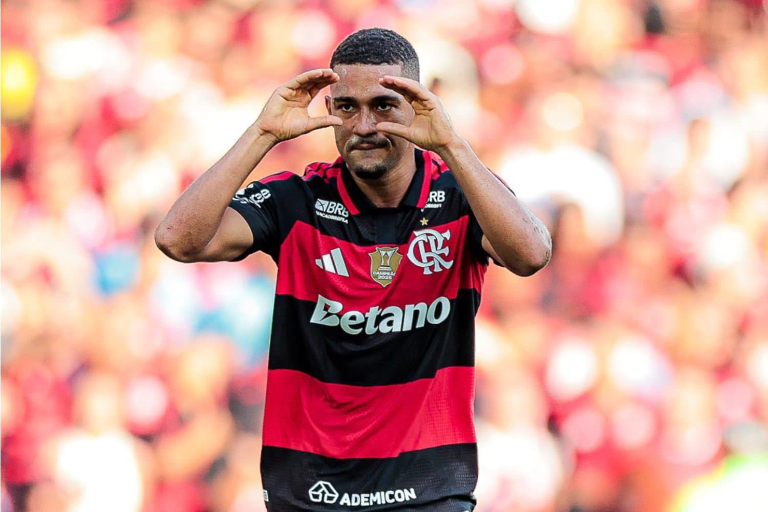 Samuel Lino decide, Flamengo faz 3 a 0 e afunda o Botafogo