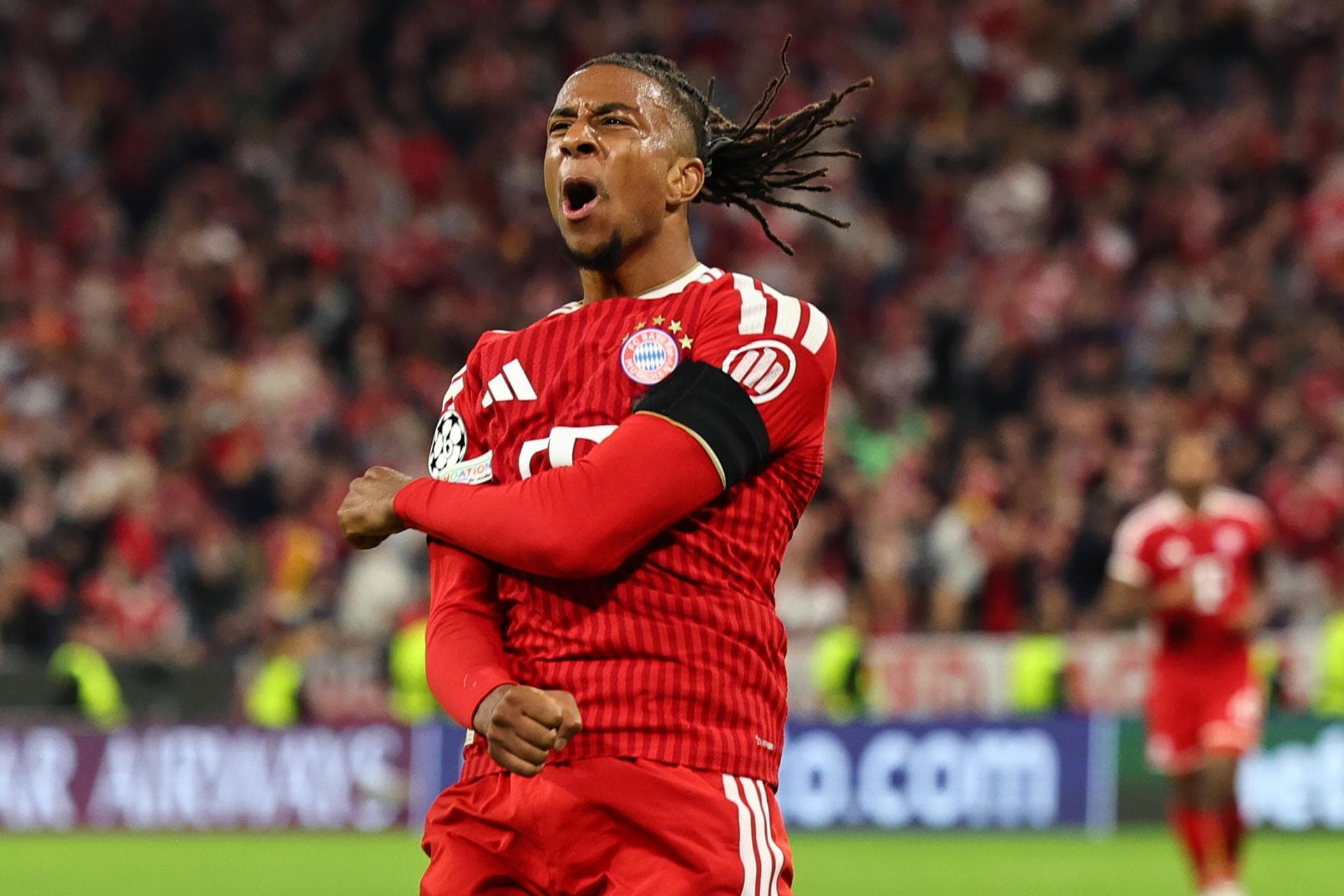 Com show de Olise, Bayern deslancha no 2º tempo e goleia Bodo/Glimt