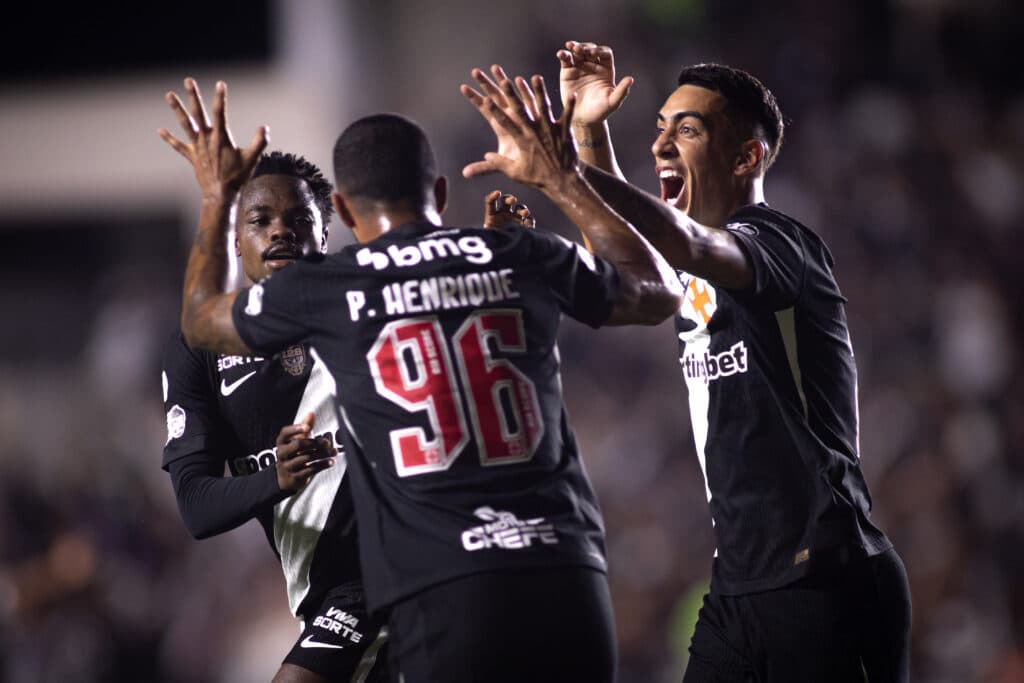 Vasco bate 3ª semi seguida e sonha com fim de jejum de 10 anos