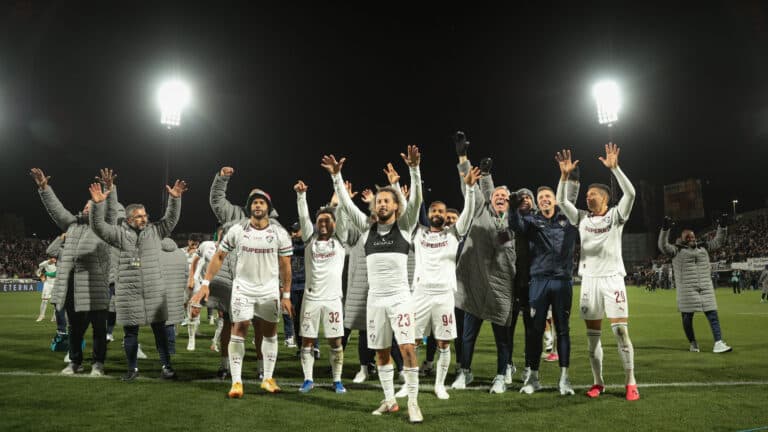 Canobbio marca, Fábio salva no fim e Fluminense avança na Libertadores