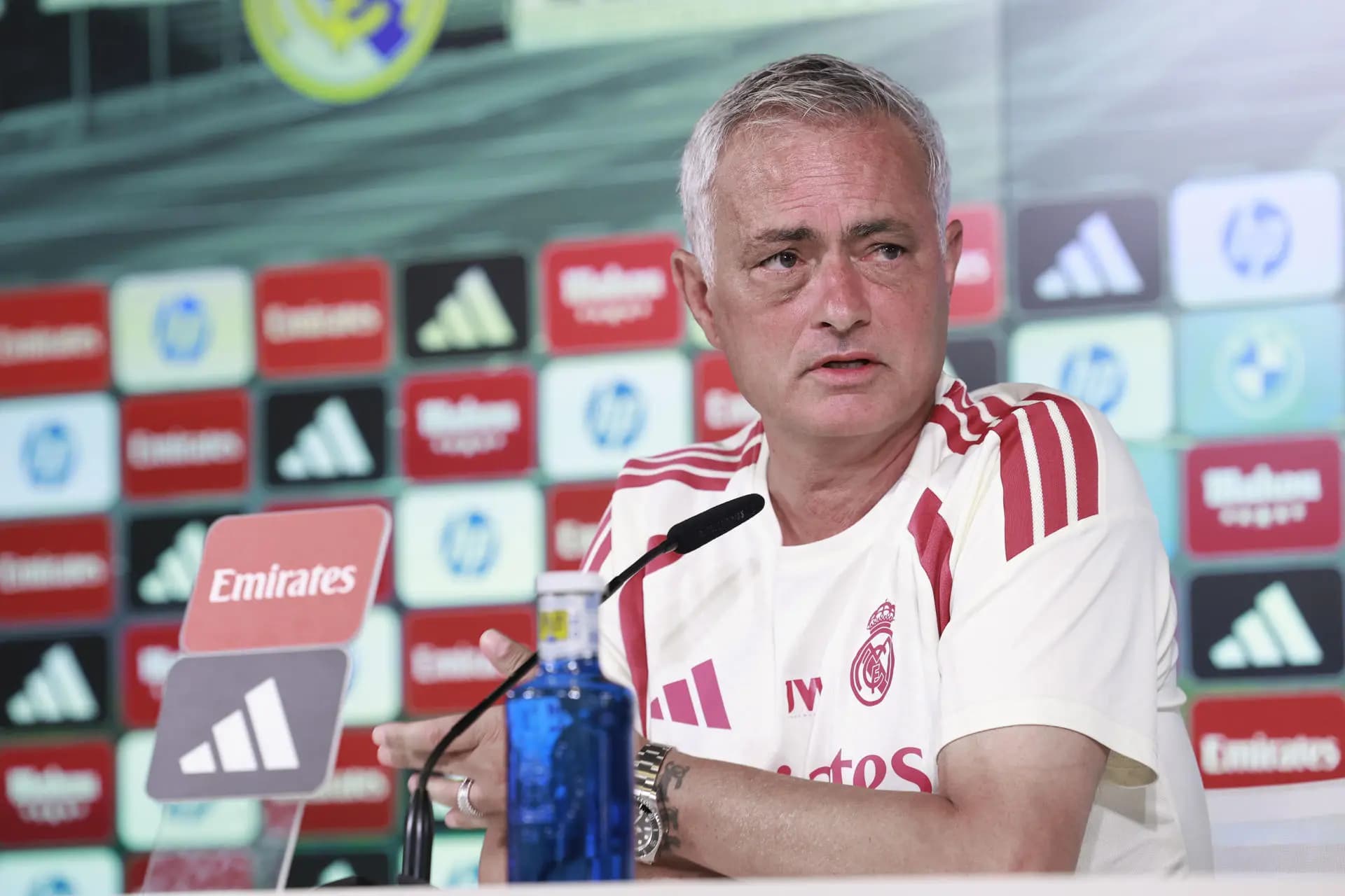 Mourinho critica jogador do Real Madrid: ‘Não estou feliz’