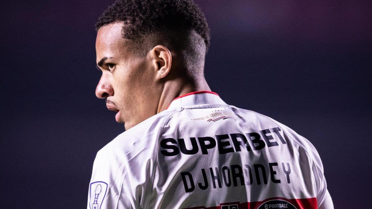 Djhordney: saiba quem é a joia tricolor que ganha espaço com Dorival