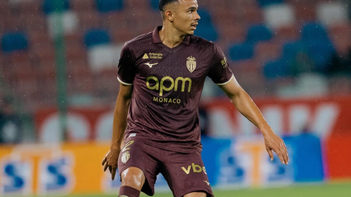 Vanderson é convocado para seleção após corte de Wesley por lesão