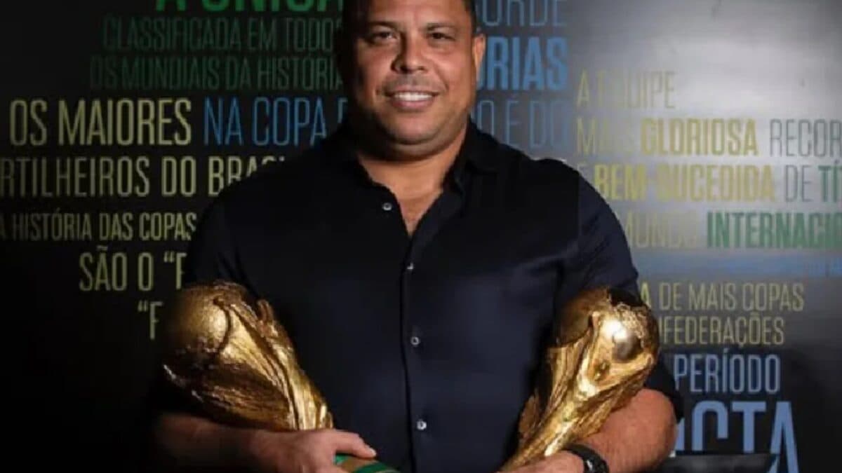 Time de Ronaldo e Roberto Carlos corre risco de perder acesso à Série B