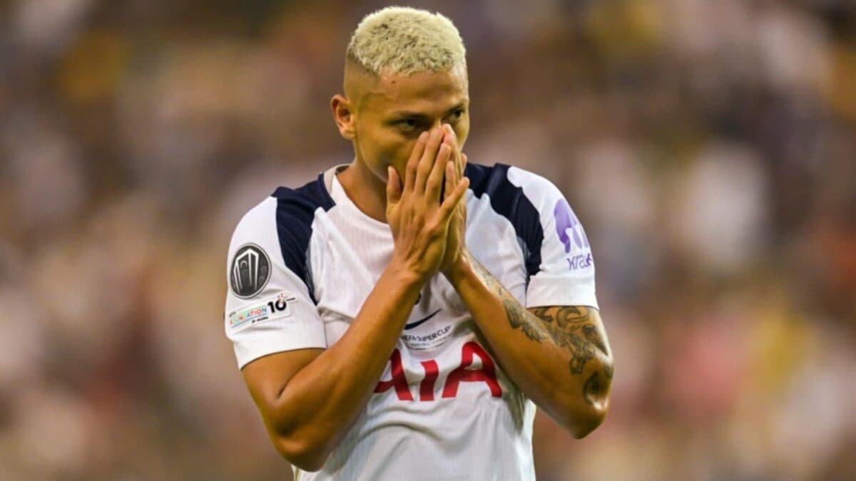Por que Richarlison está no sub-21 do Tottenham?