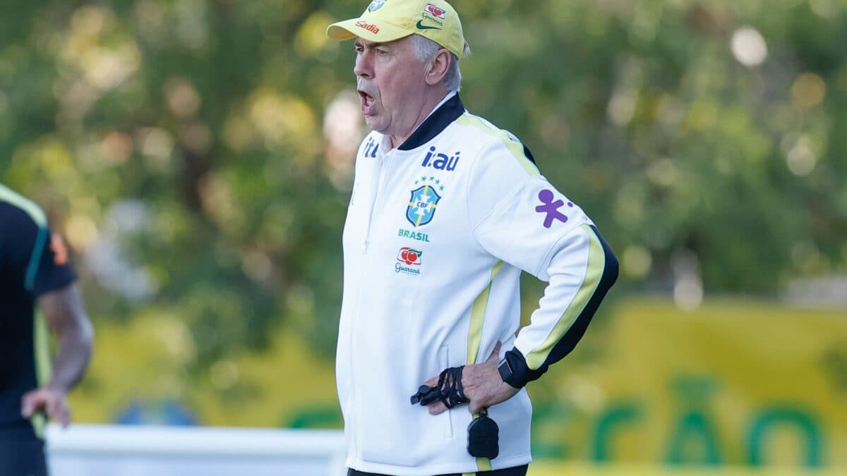 Ancelotti descarta mudanças na seleção por pressão: ‘Temos futuro, apesar das críticas’