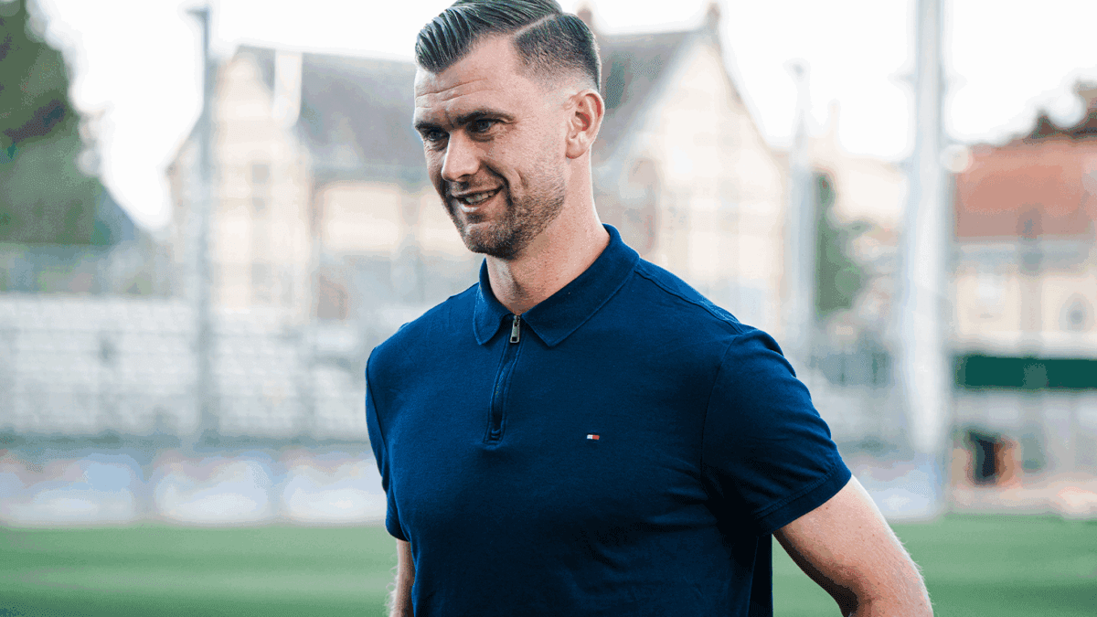 Clube francês demite técnico dois dias depois de goleada por 13 a 0