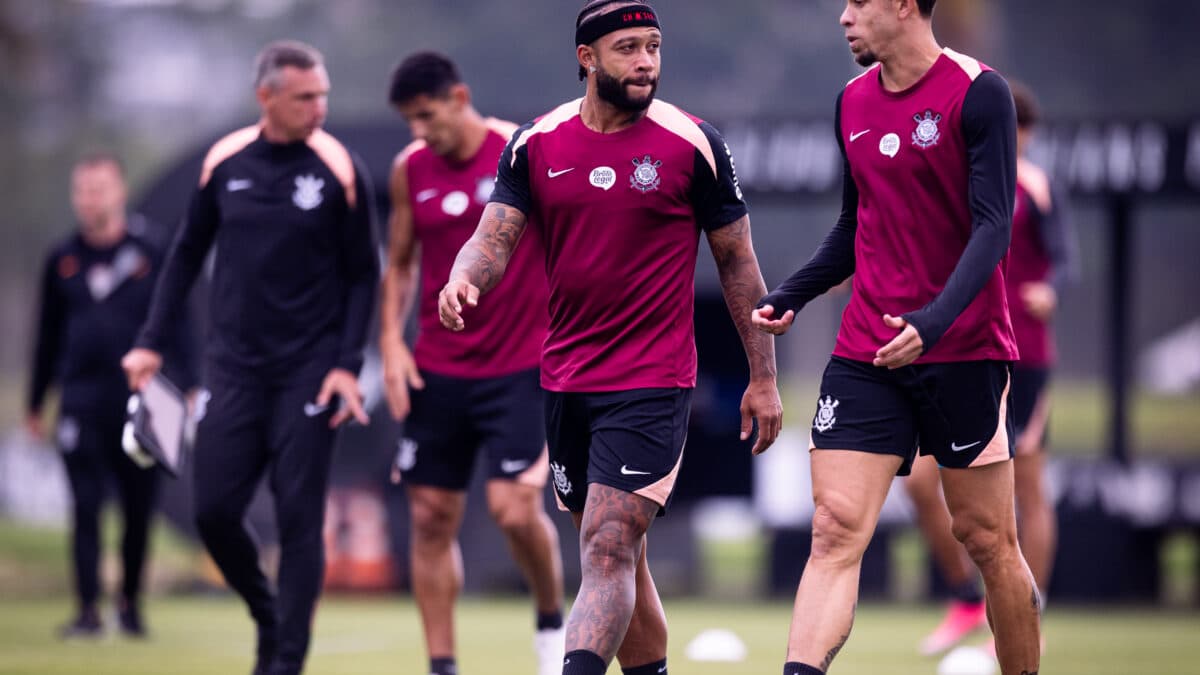 Dívida de imagem no Corinthians abre brecha para rescisões de atletas; entenda