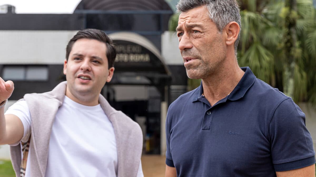 Santos sofre 4 transfer bans por calote em comissão de Pedro Caixinha