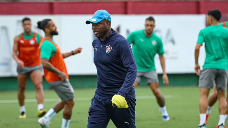 Fluminense faz testes no meio-campo e no ataque para enfrentar o Palmeiras